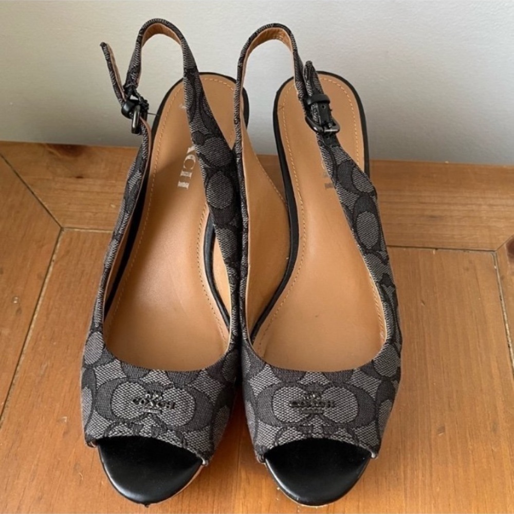Coach Shoes 👠 Ferry Cork Wedge 8.5